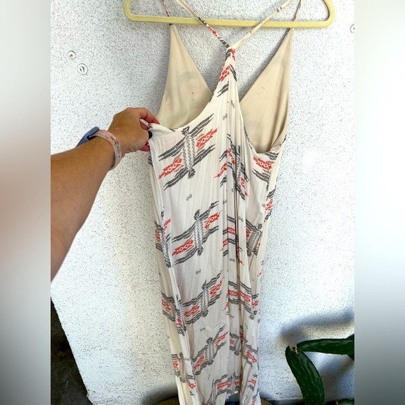 EUC Audrey 3+1 Size M Aztec Maxi Dress Flowy Pink/Gray/Cream - Picture 3 of 3